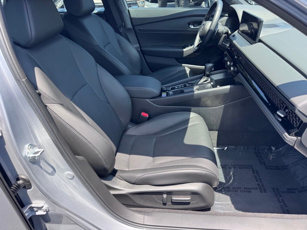 HondaAccord Hybrid26