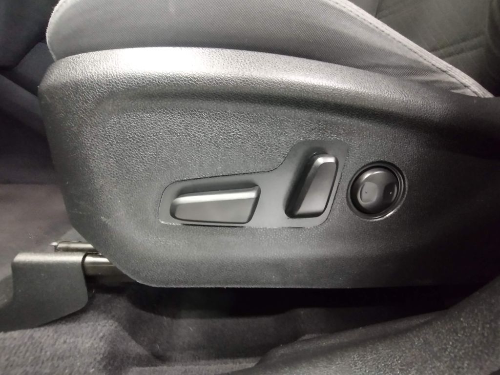2020 Kia Sorento S