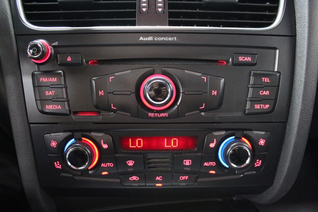 Thumbnail: 2011 Audi A4 - 15