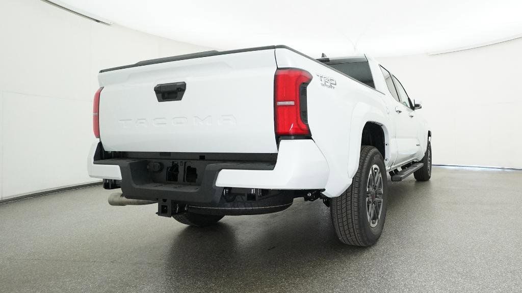 Thumbnail: 2025 Toyota Tacoma - 18