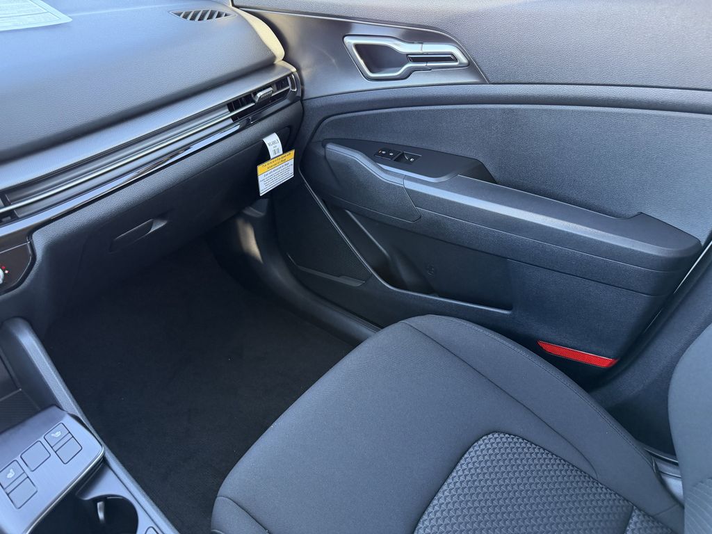 new 2026 Kia Sportage Hybrid car, priced at $31,412