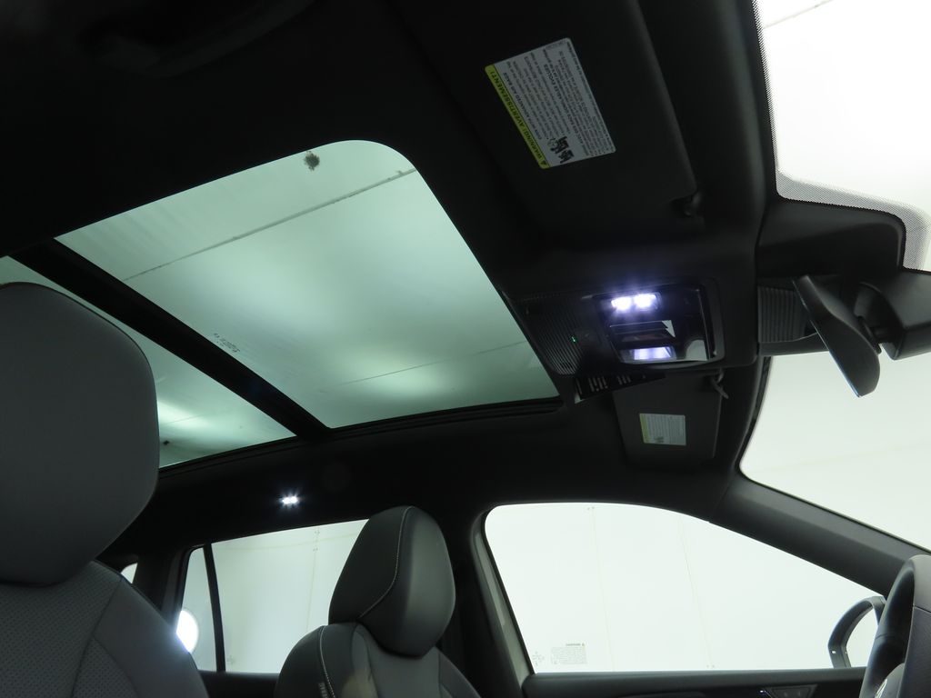 Thumbnail: 2026 Volkswagen Tiguan - 18