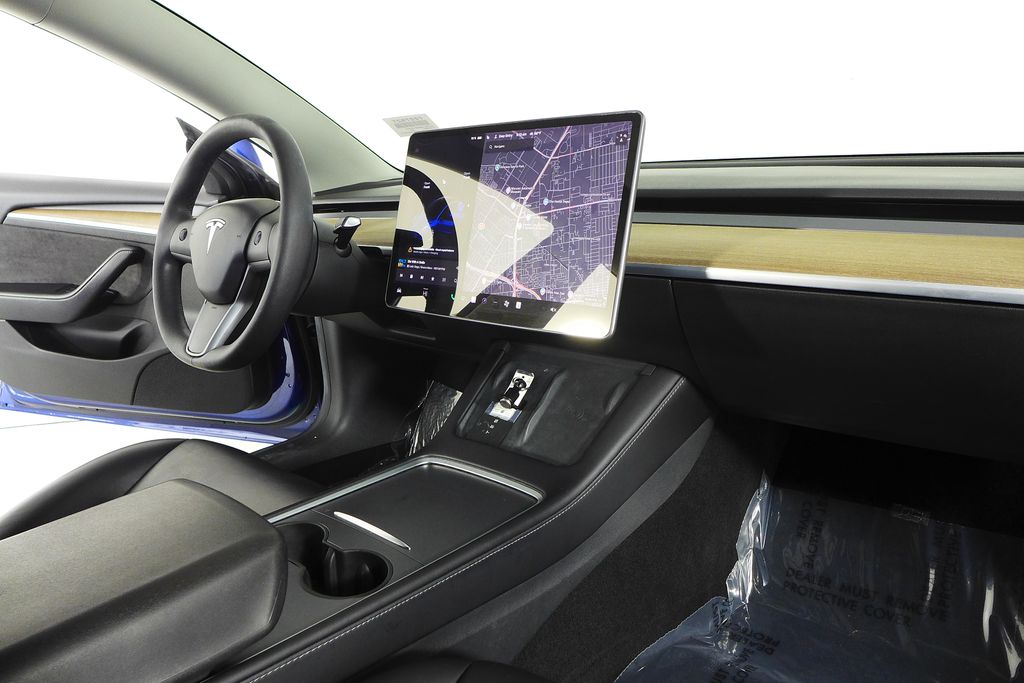 Thumbnail: 2022 Tesla Model 3 - 13