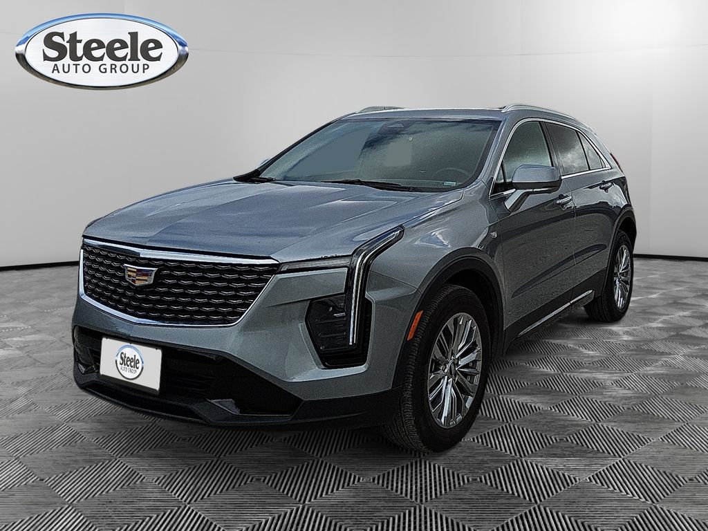 Argent Silver Metallic 2025 Cadillac XT4 Premium Luxury FWD SUV / Crossover Front-Wheel Drive 9-Speed Automatic
