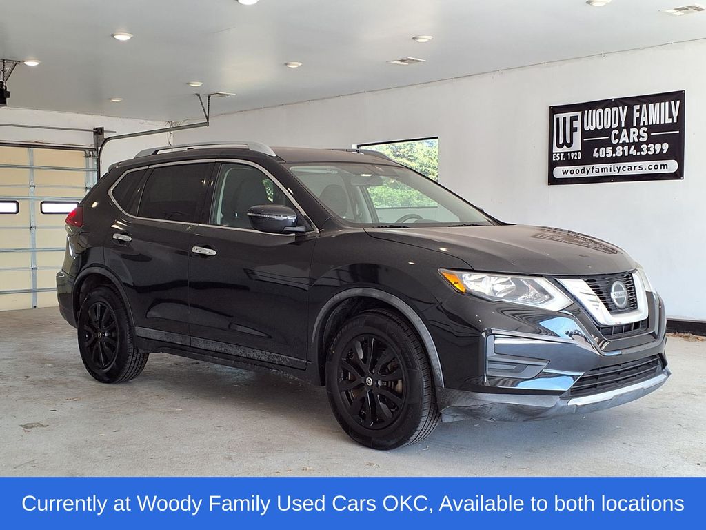 2018 Nissan Rogue SV FWD