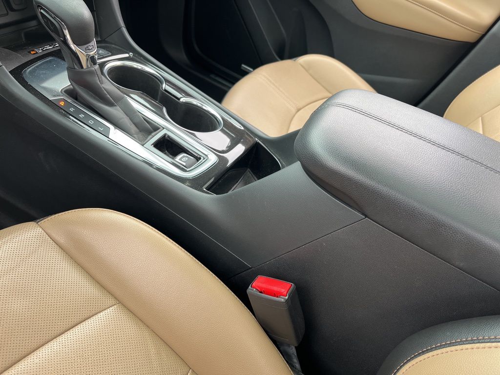 Thumbnail: 2022 Chevrolet Equinox - 20