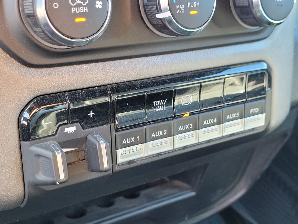 Used 2021 White Ram Tradesman Dump Truck image 16