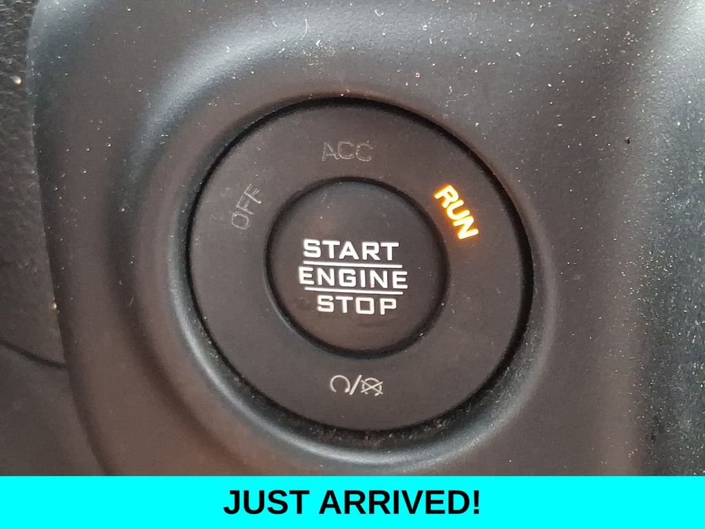 Used 2023 Jeep Wrangler SUV