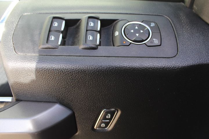 Used Car 2020 Ford F-150  Xlt For Sale Under $25,000 In Georgetown, Texas