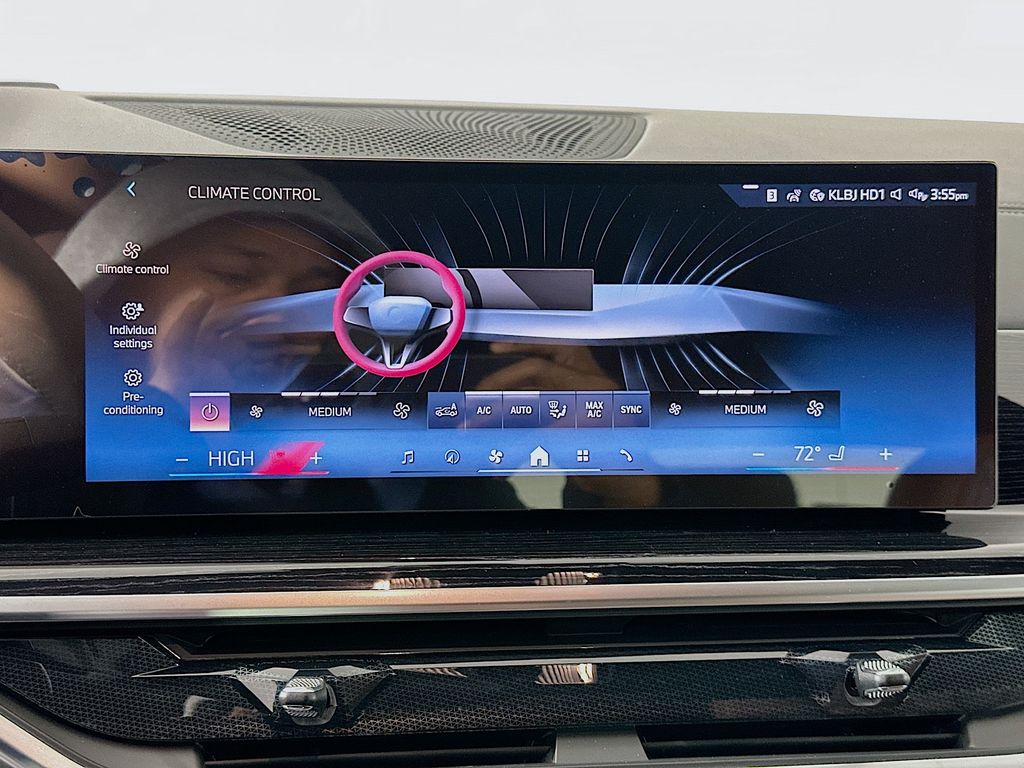 Thumbnail: 2026 BMW X5 - 14