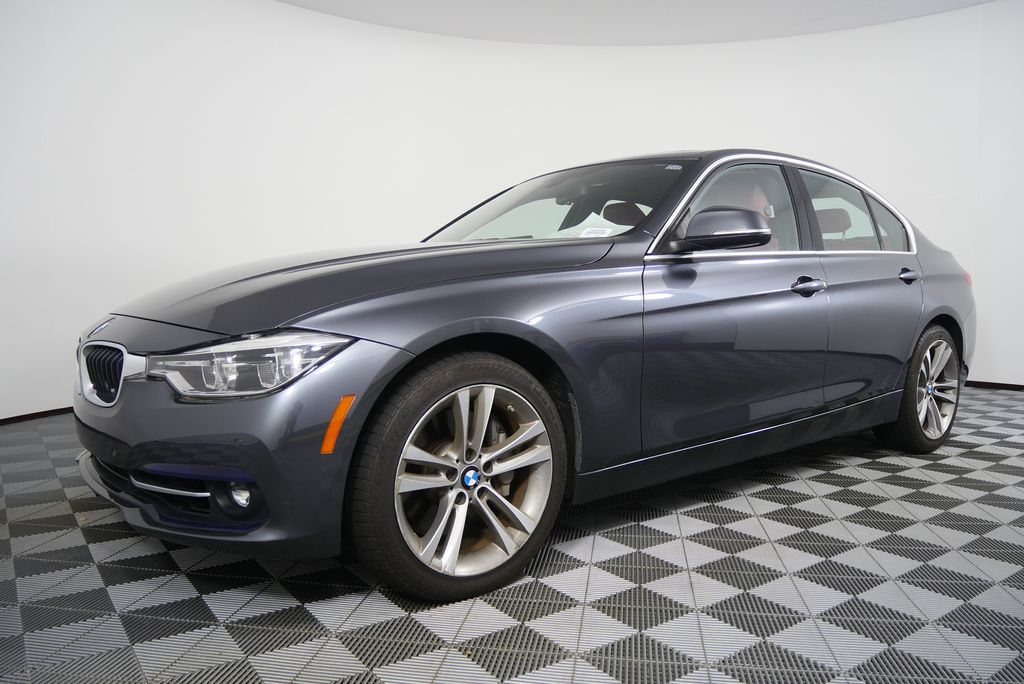 Thumbnail: 2016 BMW 3 Series - 7