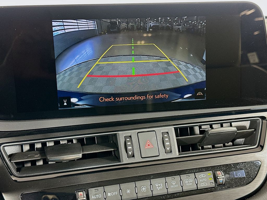 2025 Lexus ES 350 14