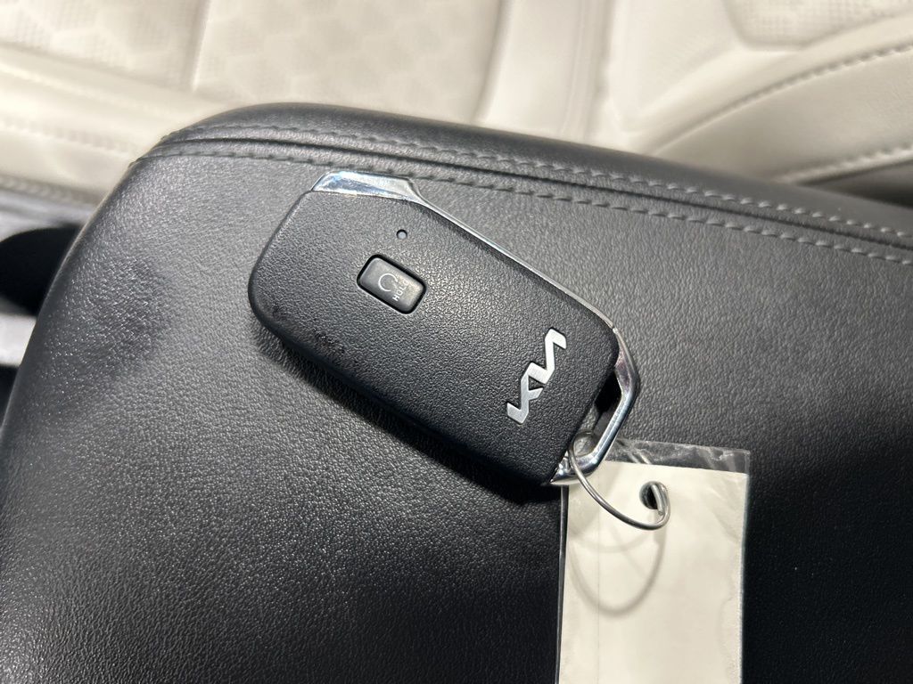 used 2023 Kia Seltos car, priced at $20,879