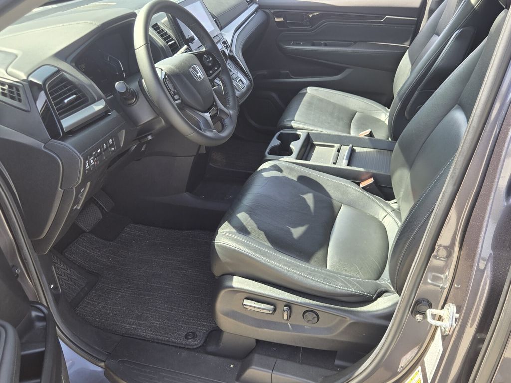 2022 Honda Odyssey - $27,098
