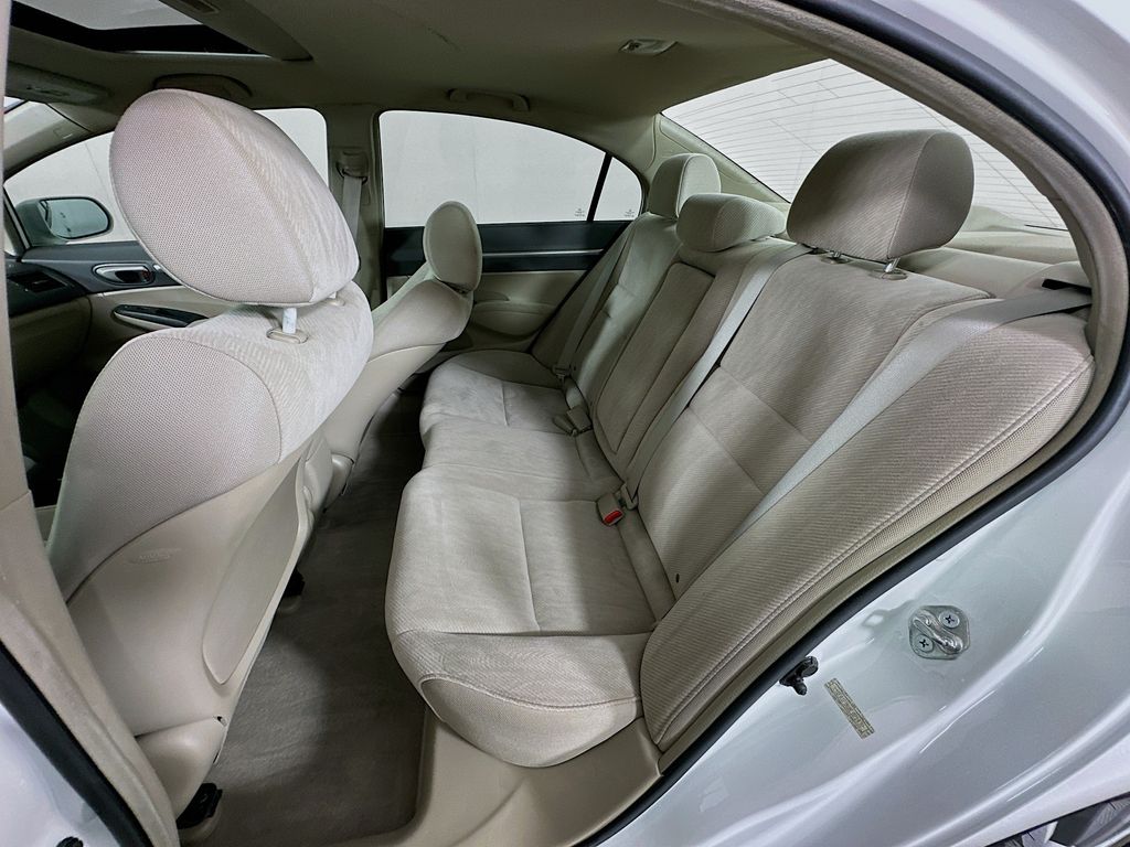 Thumbnail: 2011 Honda Civic - 23