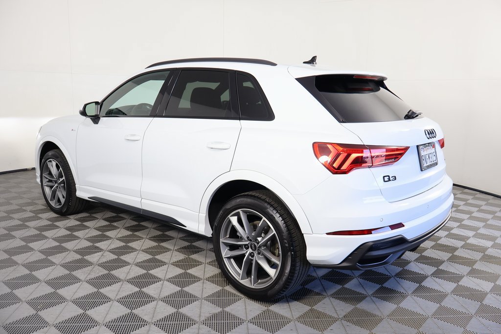Thumbnail: 2025 Audi Q3 - 6