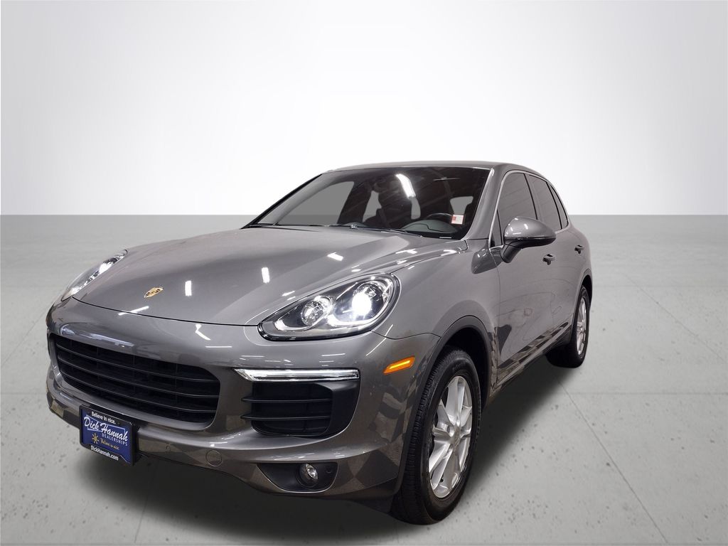 2017 Porsche Cayenne Base