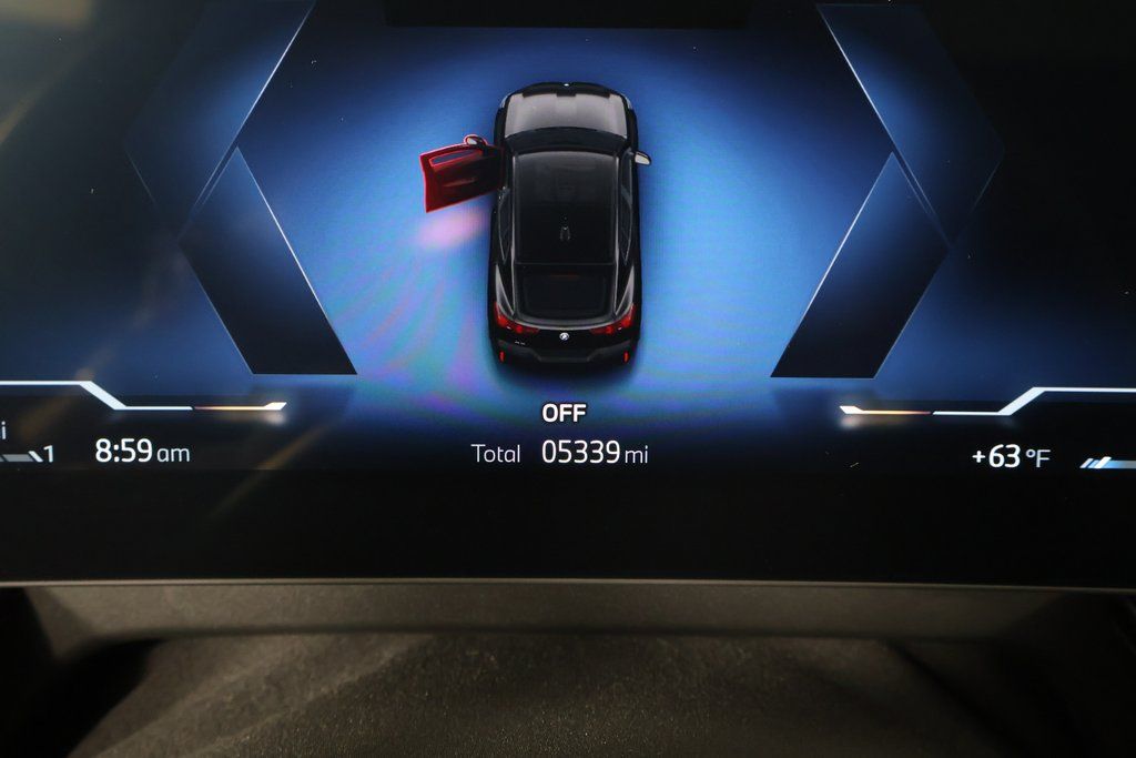 Thumbnail: 2025 BMW X2 - 17