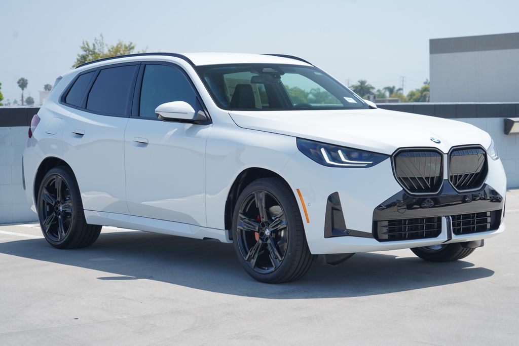 Thumbnail: 2026 BMW X3 - 3