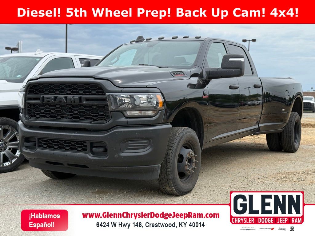 Diamond Black Crystal Pearlcoat 2024 RAM 3500 Tradesman Crew Cab LB DRW 4WD Pickup Truck Four-Wheel Drive 6-Speed Automatic