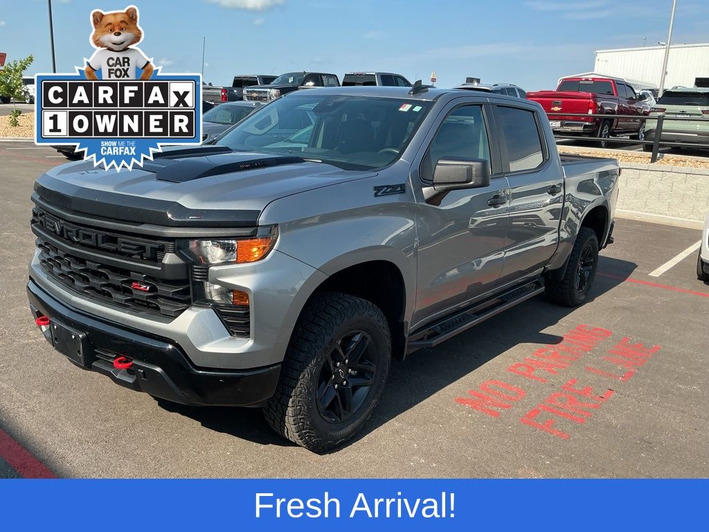  2026 Chevrolet Silverado 1500 Custom Trail Boss Crew Cab 4WD   