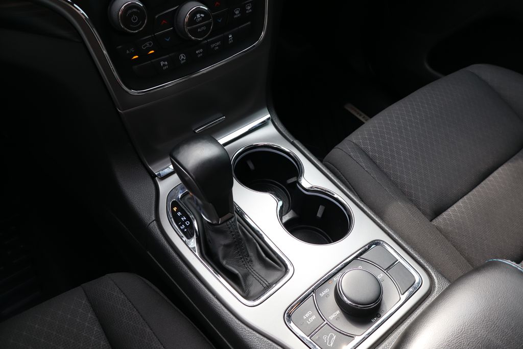 2019 Jeep Grand Cherokee Upland Edition photo