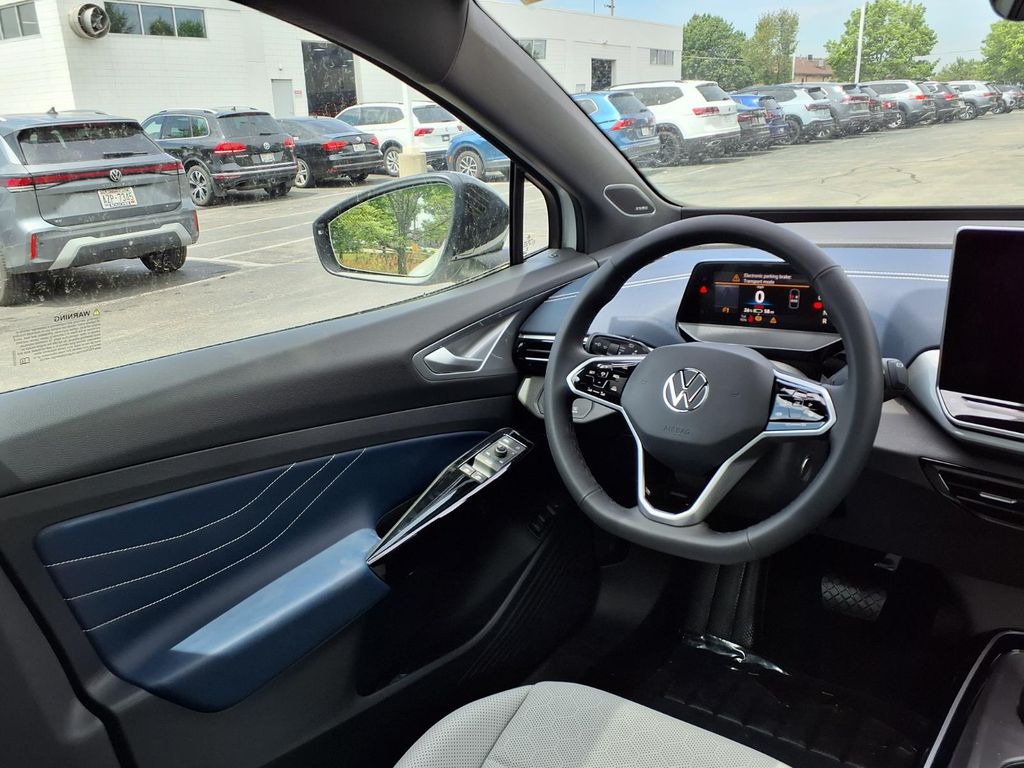 New 2026 Opal White with Black Roof Volkswagen Pro S Plus image 20