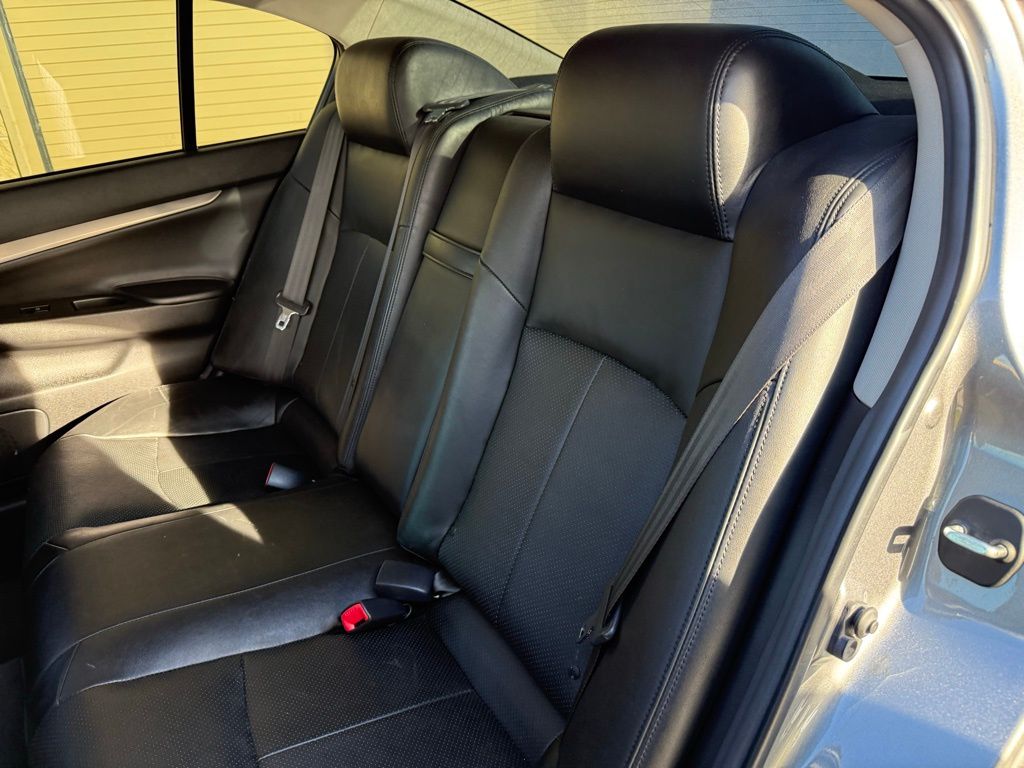 Thumbnail: 2011 INFINITI G37 - 10