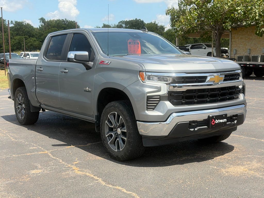 2023 Chevrolet Silverado 1500 LT Crew Cab 4WD