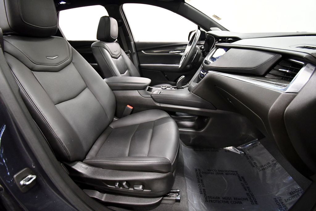 Used 2022 Cadillac XT5 SUV
