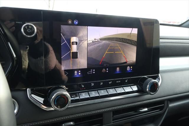 Thumbnail: 2026 Chevrolet Colorado - 26