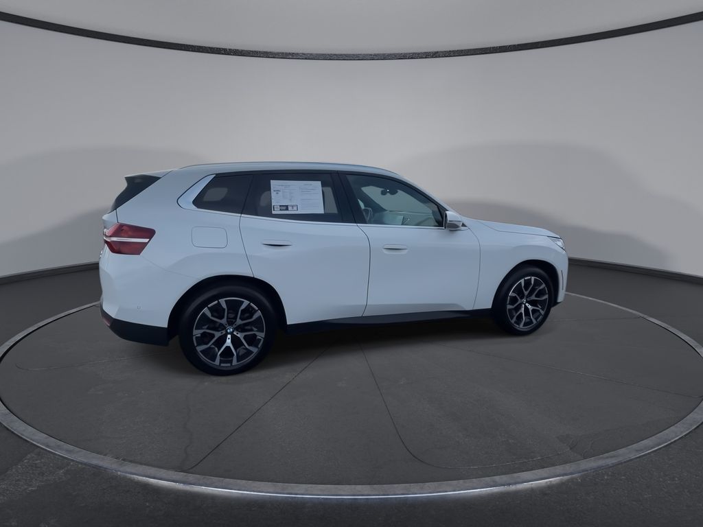 Thumbnail: 2025 BMW X3 - 9