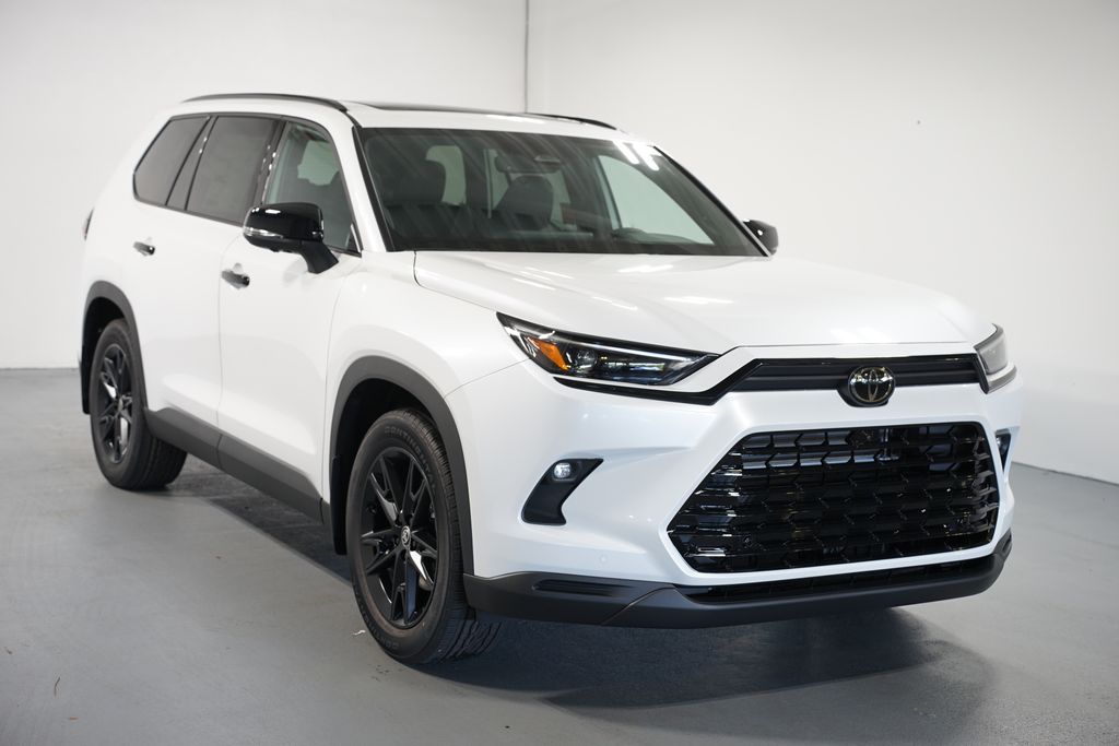 Thumbnail: 2025 Toyota Grand Highlander - 3