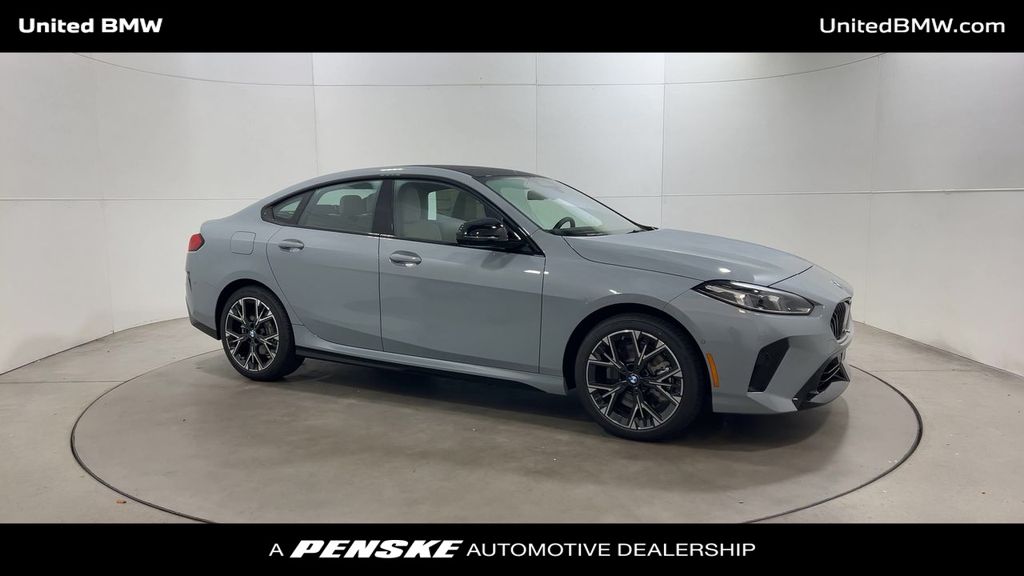 Thumbnail: 2026 BMW 2 Series - 2