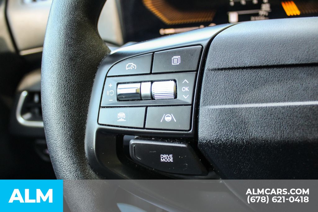 Used 2025 Gray Kia LXS image 25