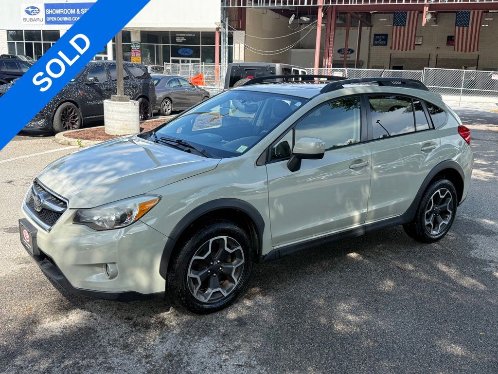 Used 2014 Beige Subaru 2.0i Limited image 4
