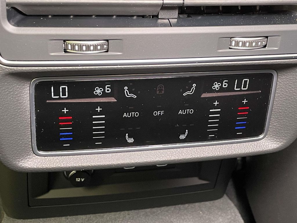 2025 Audi Q8 55 Prestige Black at Audi Porsche Sewickley