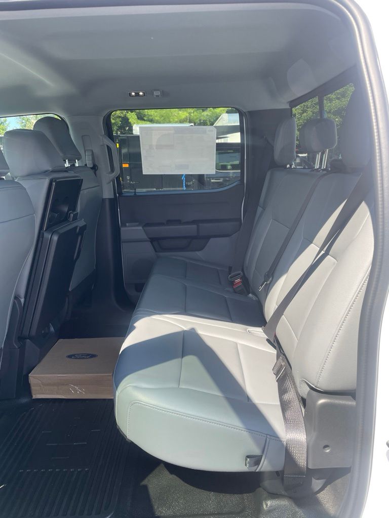 2026 Ford F-350 Chassis XL