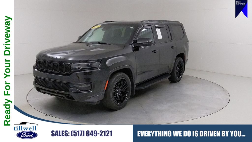 Diamond Black Crystal Pearlcoat 2023 Jeep Wagoneer SUV / Crossover Four-Wheel Drive 8-Speed Automatic