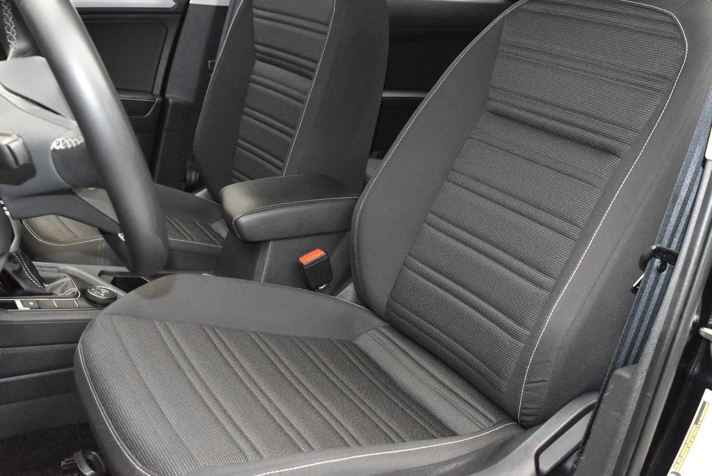 Thumbnail: 2024 Volkswagen Tiguan - 13