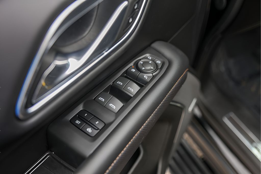 Used Car 2023 Gmc Yukon Xl  At4 For Sale Under $70,000 In Austin, Texas