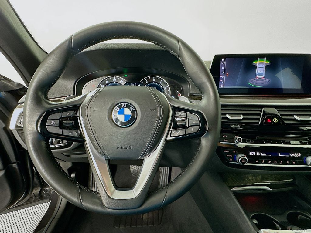Thumbnail: 2019 BMW 5 Series - 11