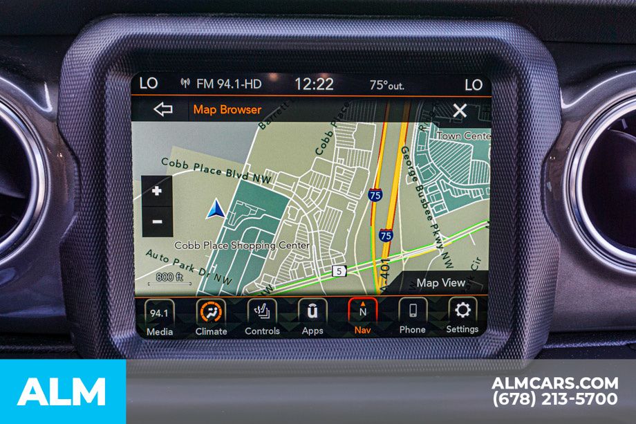 Used 2023 Silver Jeep Sahara image 37