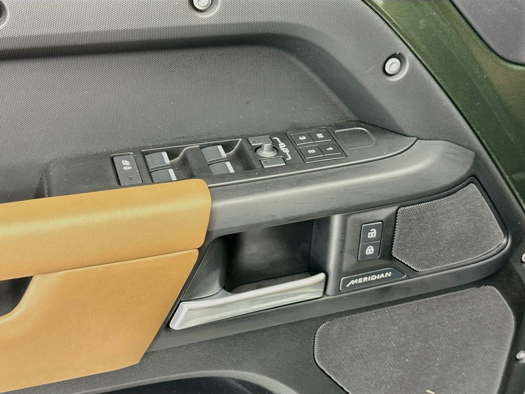 Thumbnail: 2026 Land Rover Defender - 22