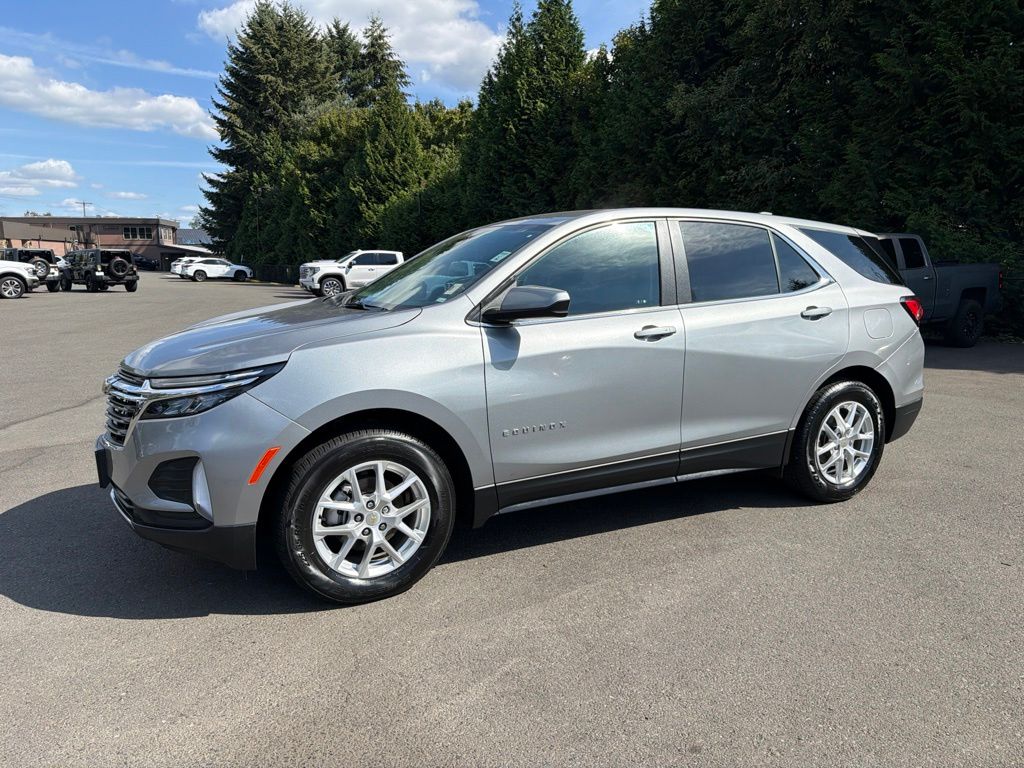 Sterling Gray Metallic 2024 Chevrolet Equinox SUV / Crossover Four-Wheel Drive 6-Speed Automatic Overdrive