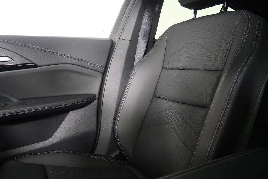 Thumbnail: 2024 BMW X2 - 25