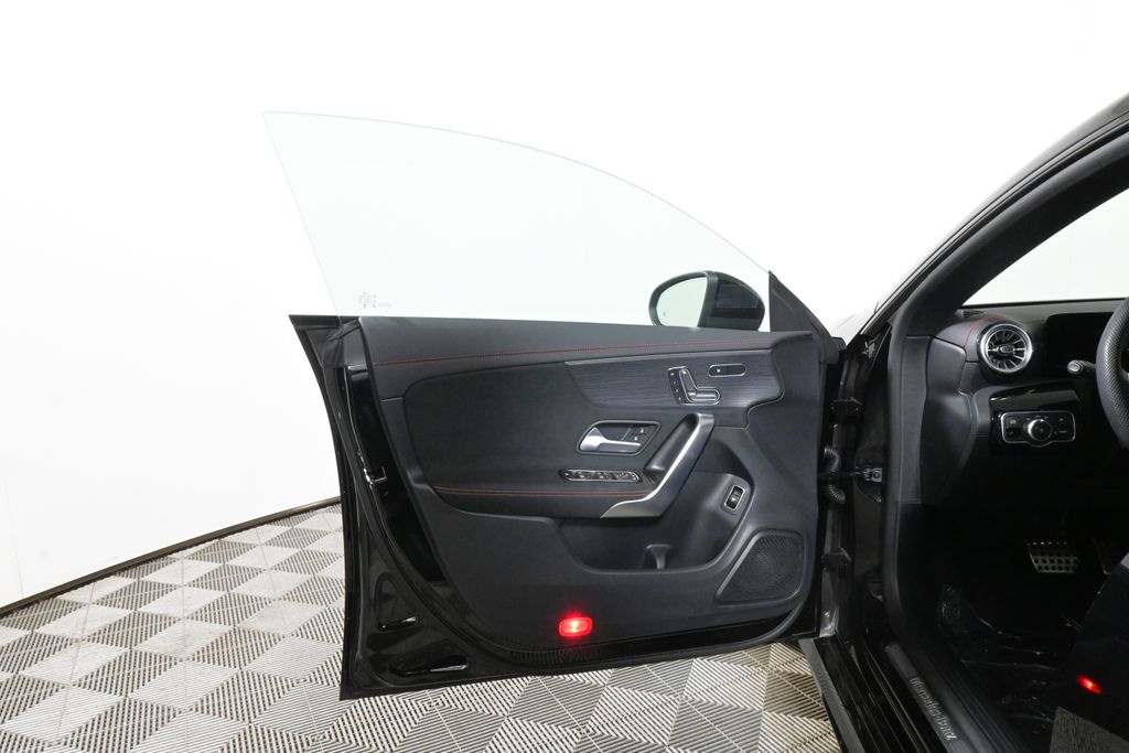 Thumbnail: 2026 Mercedes-Benz CLA - 30