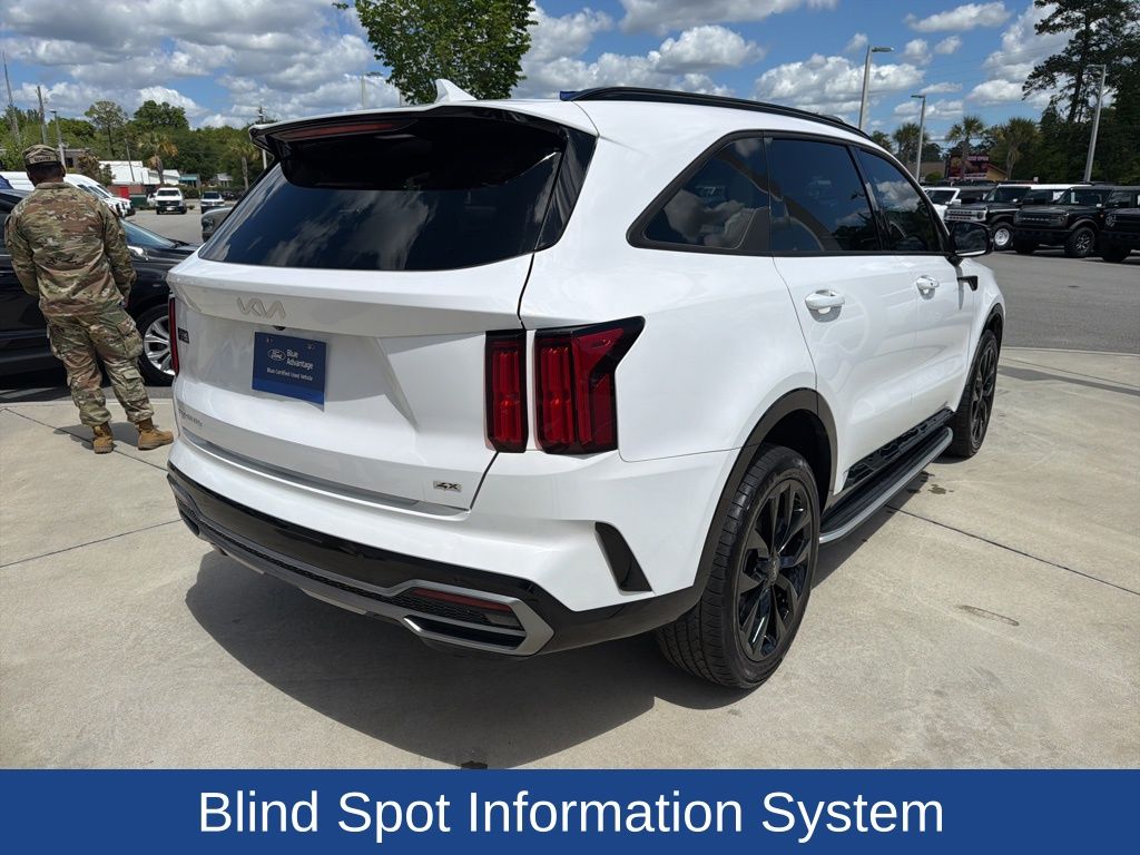 2023 Kia Sorento SX