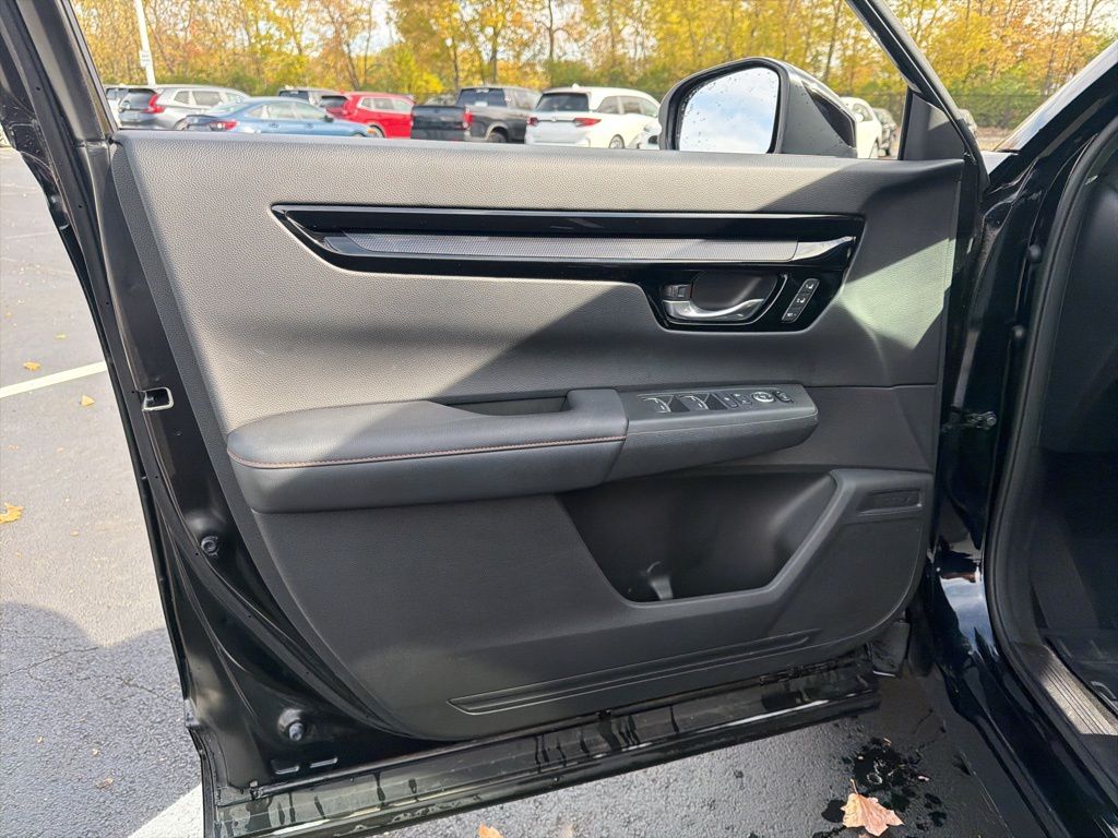 Thumbnail: 2023 Honda CR-V - 13