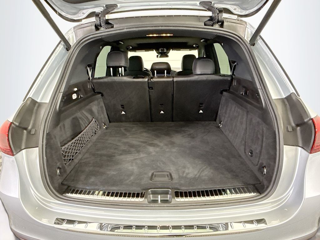 Thumbnail: 2025 Mercedes-Benz GLE - 27